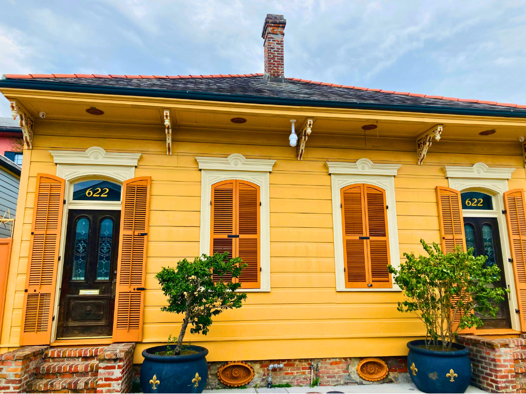 Participants of VPI's E2E program listen to guest speakers